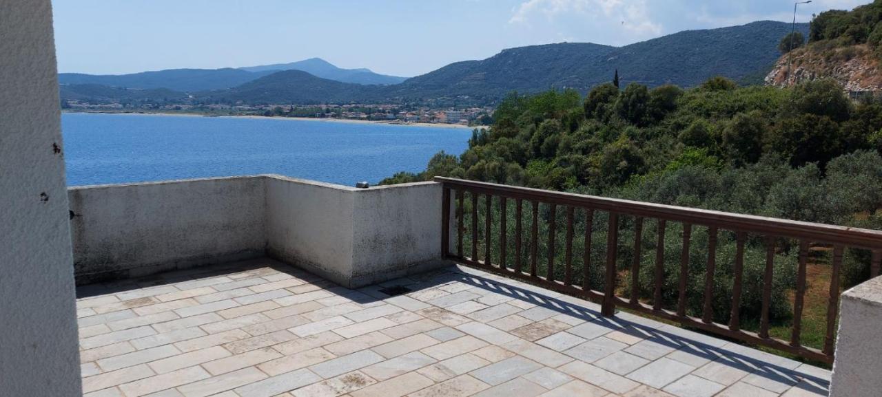 Green Sea Side Villa Kavala Exteriör bild